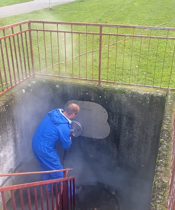Wandflchenreiniger fr Hei- und Kaltwasser-Hochdruckreiniger